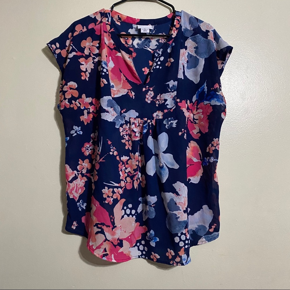 Liz Claiborne short sleeve blouse